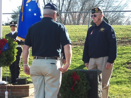 Kent Carlson
Lain wreath on WWII Monument